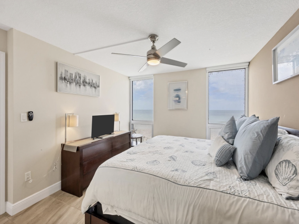 Two Bedroom Beach Condo Communal Pool  Longboat Key